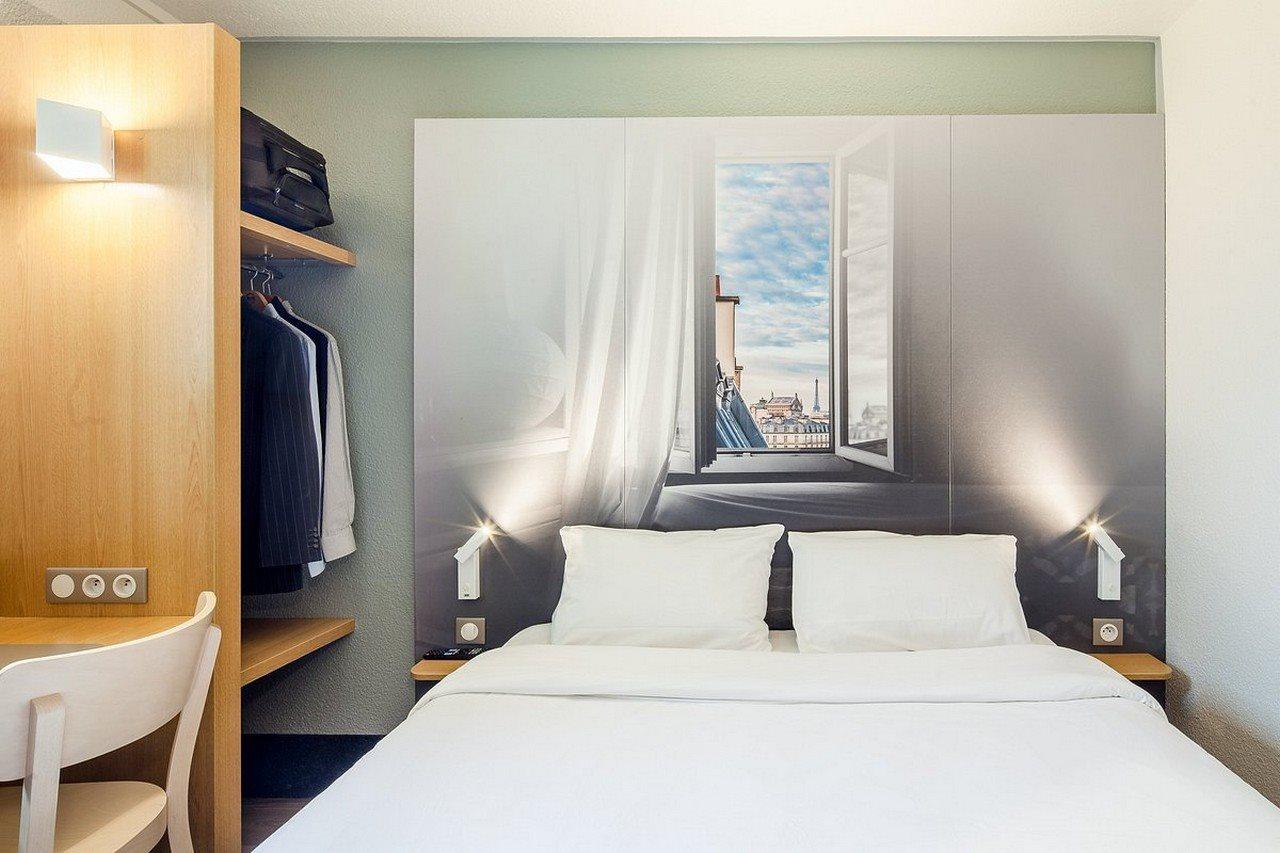 B&B Hotel Montlhery Linas Bagian luar foto