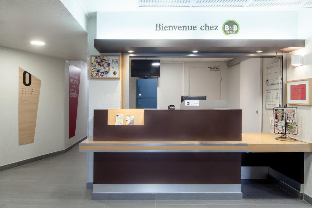 B&B Hotel Montlhery Linas Bagian luar foto